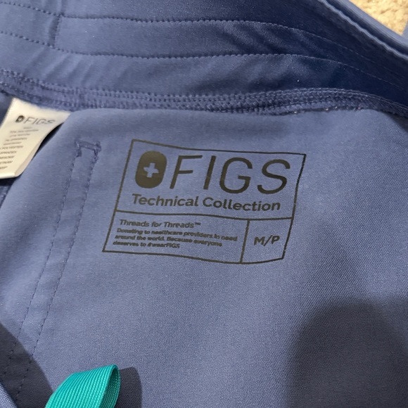Figs Blue Scrub Set - Picture 5 of 5